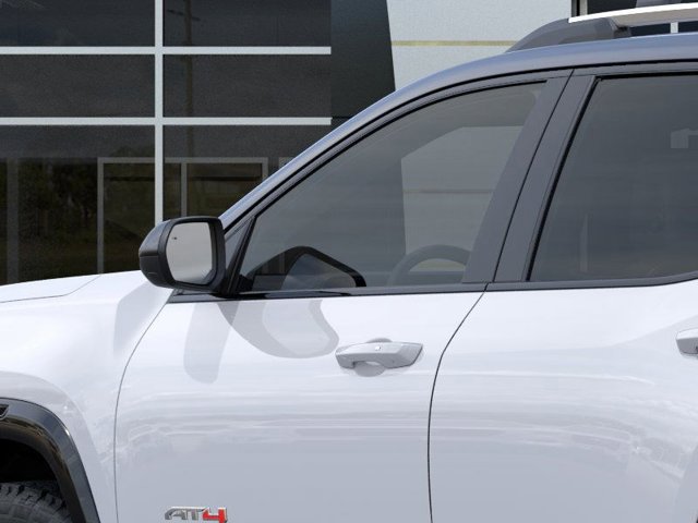 Vehicle image 21 of 24