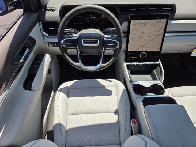 Vehicle image 8 of 15