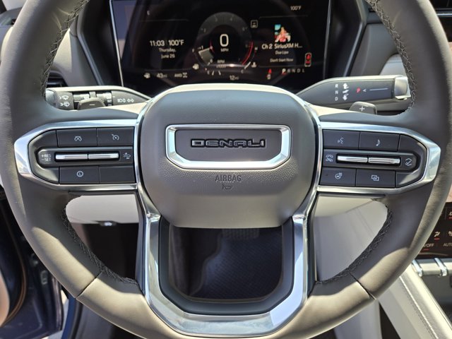 Vehicle image 9 of 15