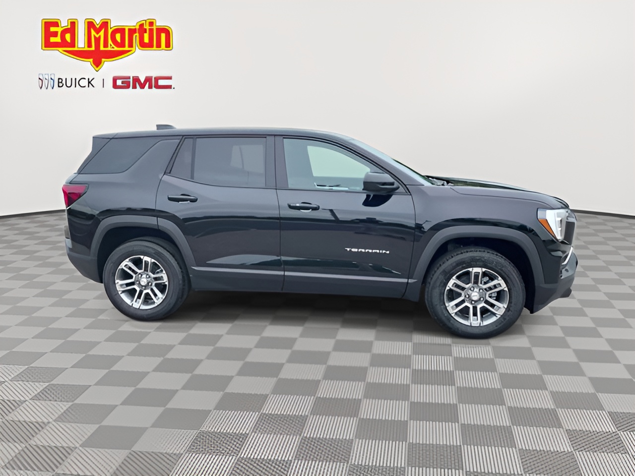 Vehicle image 38 of 42