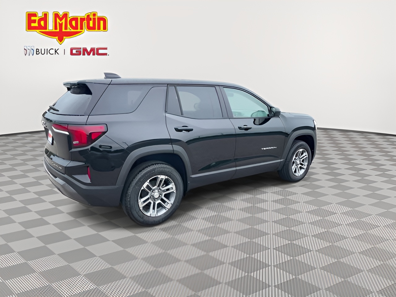 Vehicle image 39 of 42