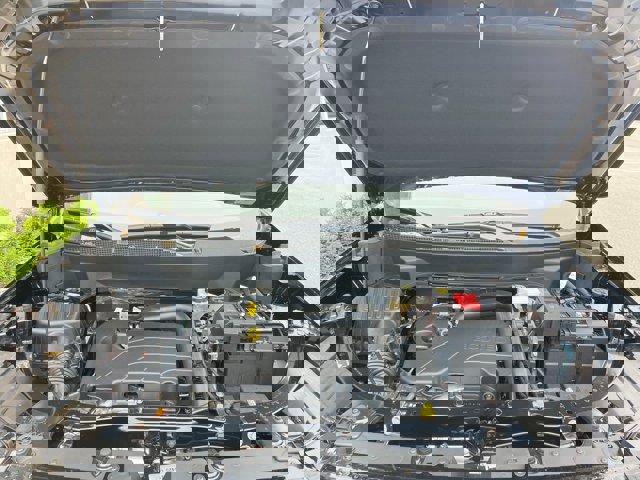 Vehicle image 10 of 42