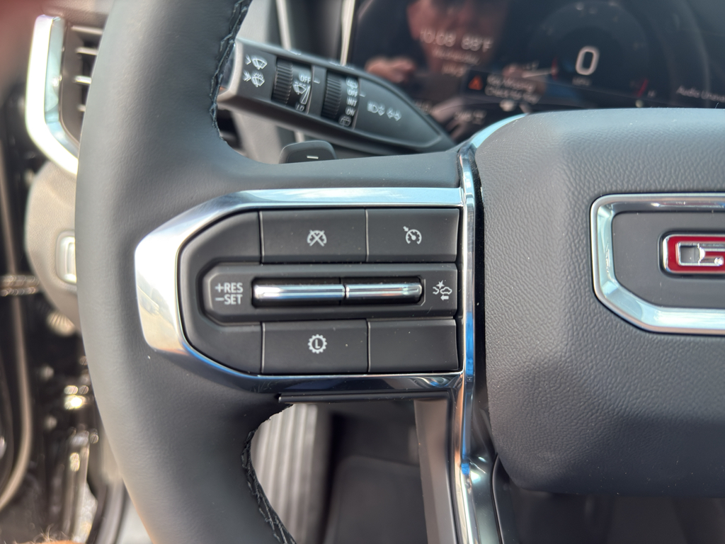 Vehicle image 22 of 23