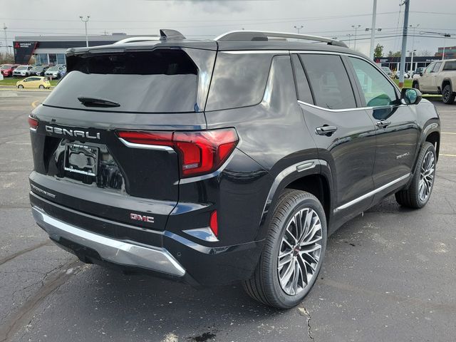 2026 GMC Terrain AWD Denali Image 3 of 30