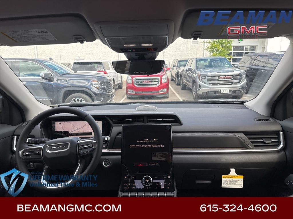 Vehicle image 26 of 33