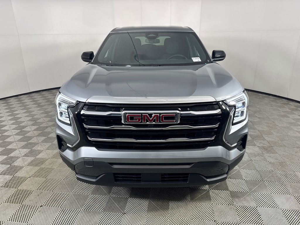 2026 GMC Terrain FWD Elevation Image 2 of 32