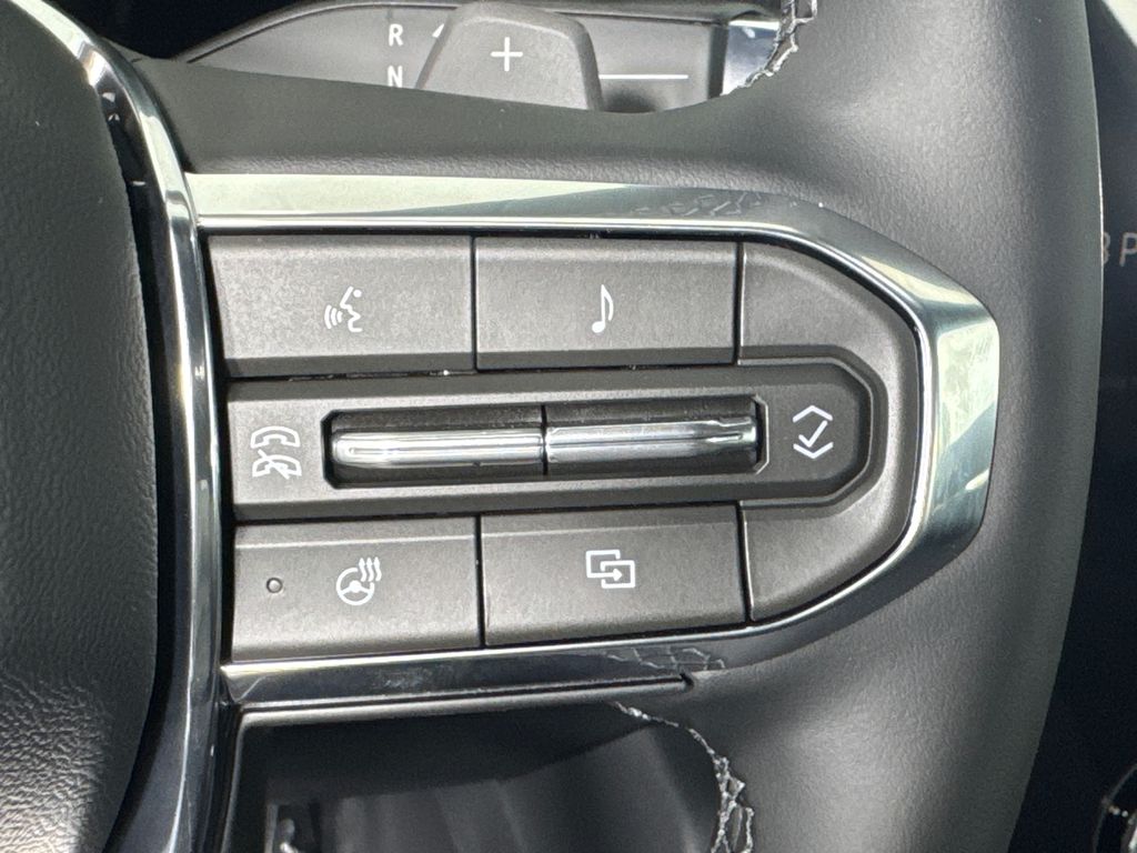 2026 GMC Terrain FWD Elevation Image 32 of 32