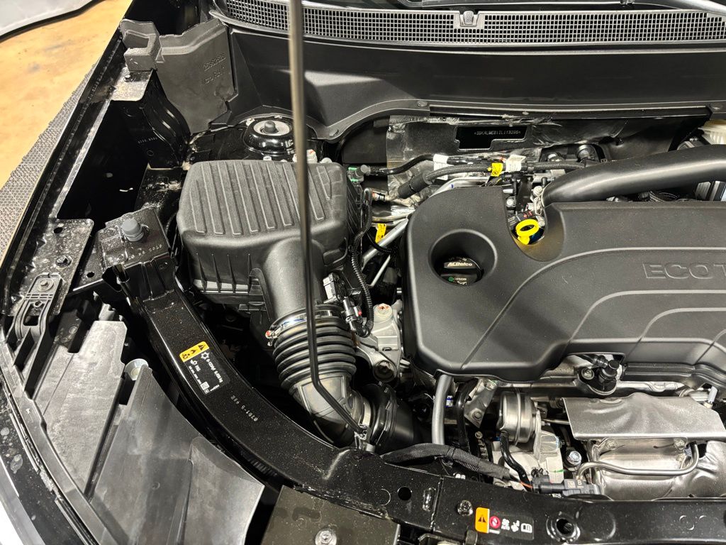 Vehicle image 19 of 39