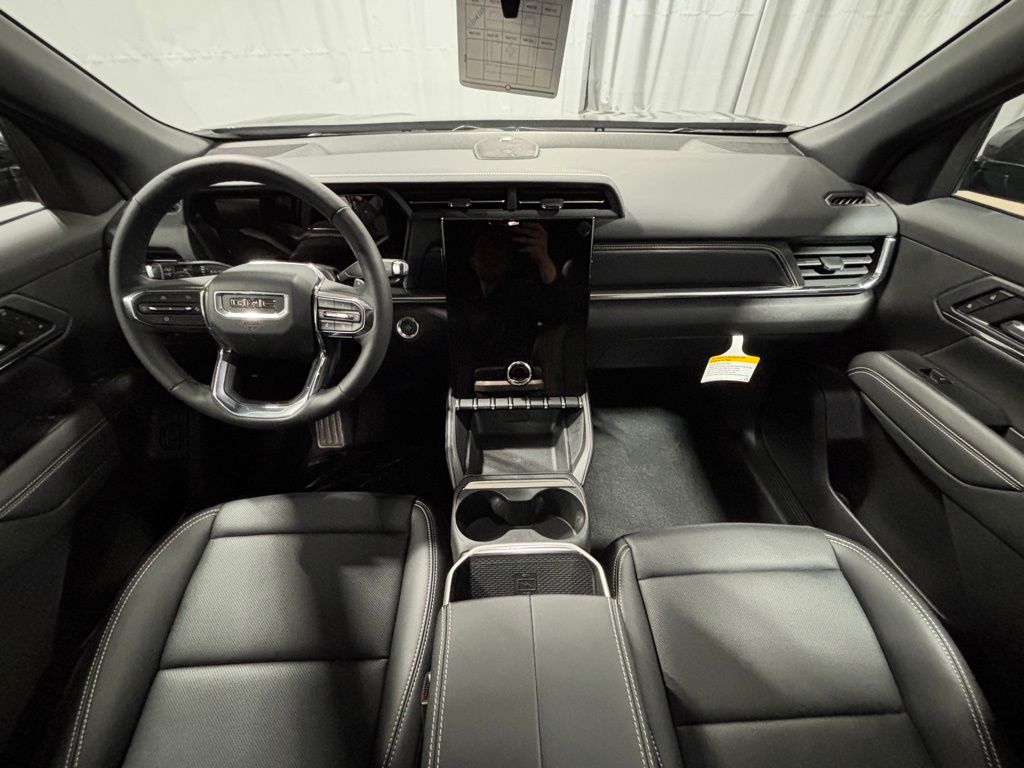 Vehicle image 17 of 39