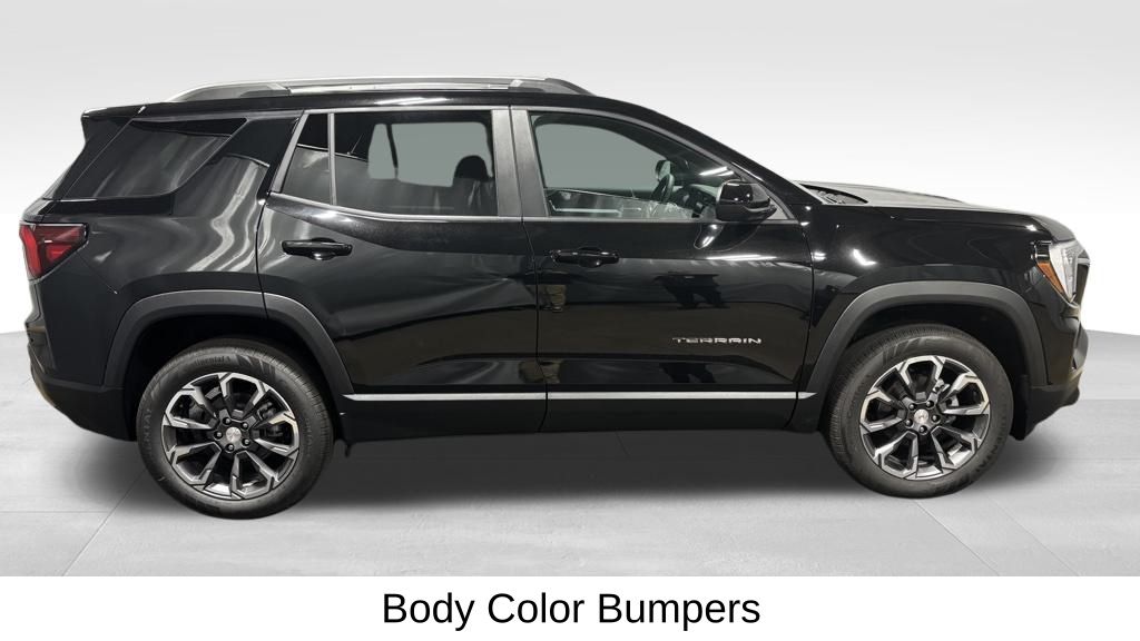 Vehicle image 4 of 39