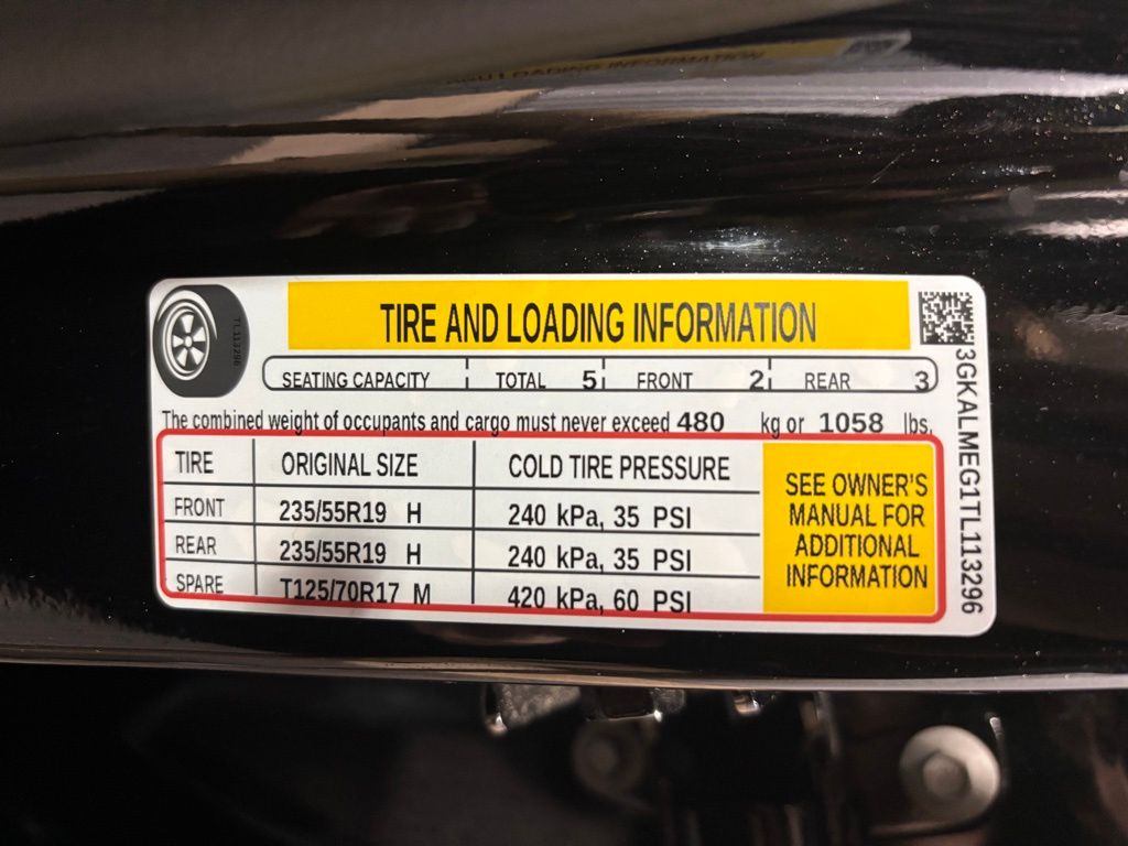 Vehicle image 22 of 39
