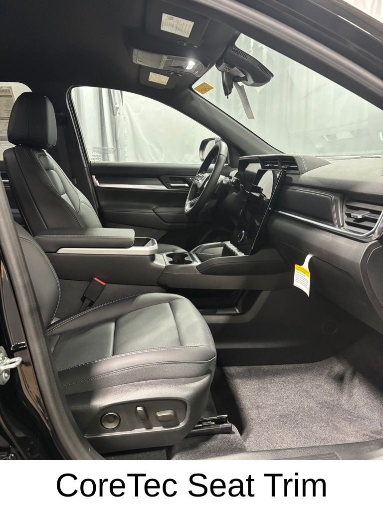 Vehicle image 11 of 39