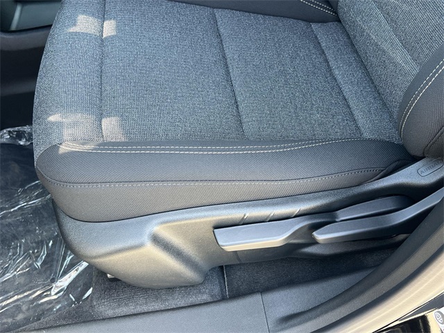 Vehicle image 20 of 27