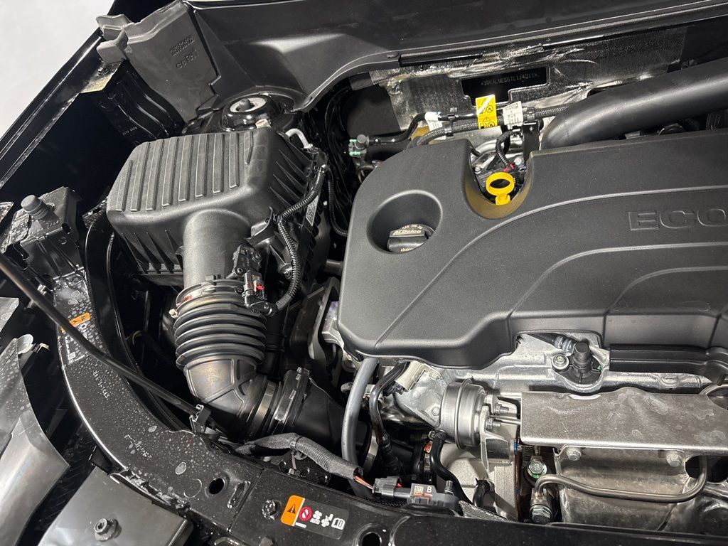 Vehicle image 19 of 52