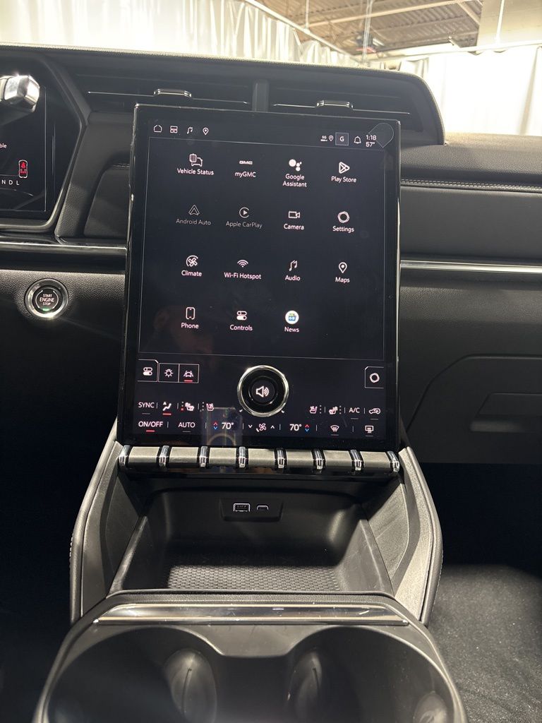 Vehicle image 22 of 52