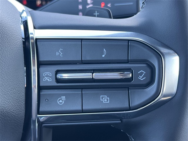 Vehicle image 26 of 27