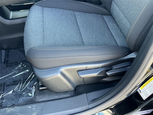 Vehicle image 25 of 27