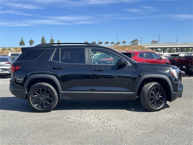 Vehicle image 4 of 27