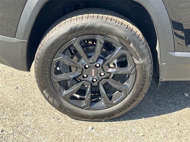 Vehicle image 9 of 27