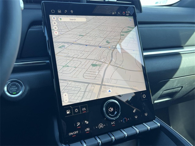 Vehicle image 18 of 27