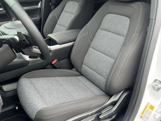 Vehicle image 5 of 21