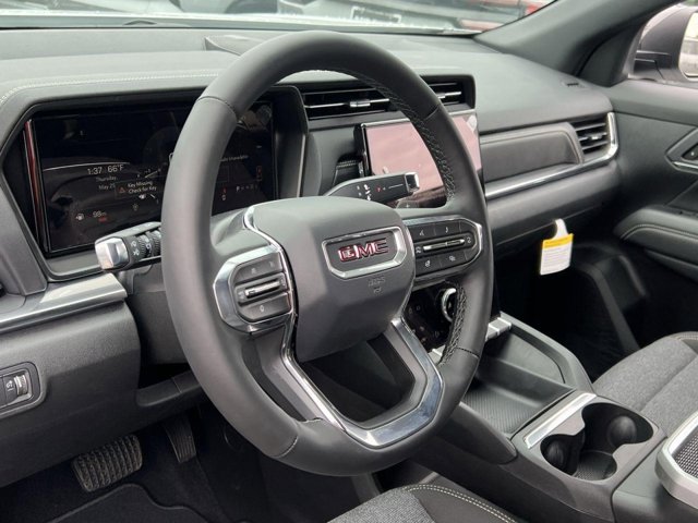 Vehicle image 8 of 21