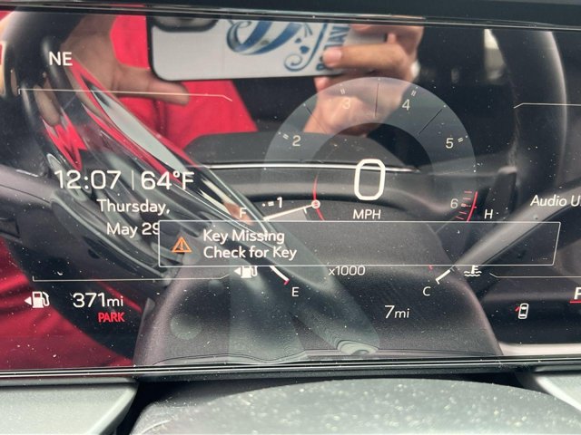 Vehicle image 9 of 22