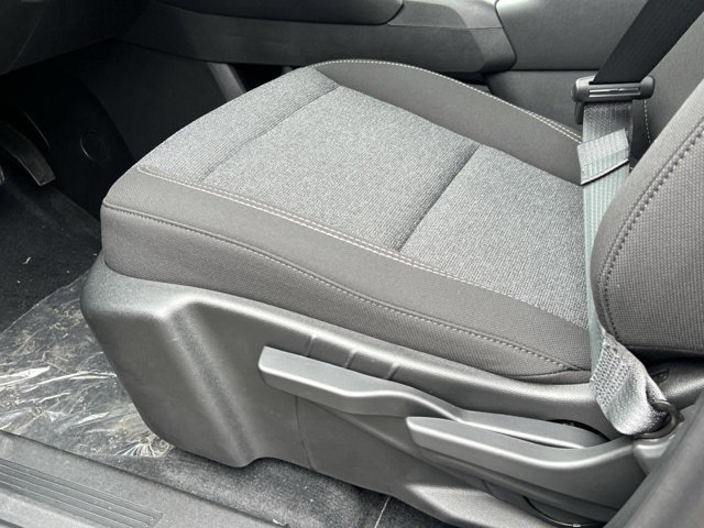Vehicle image 6 of 22