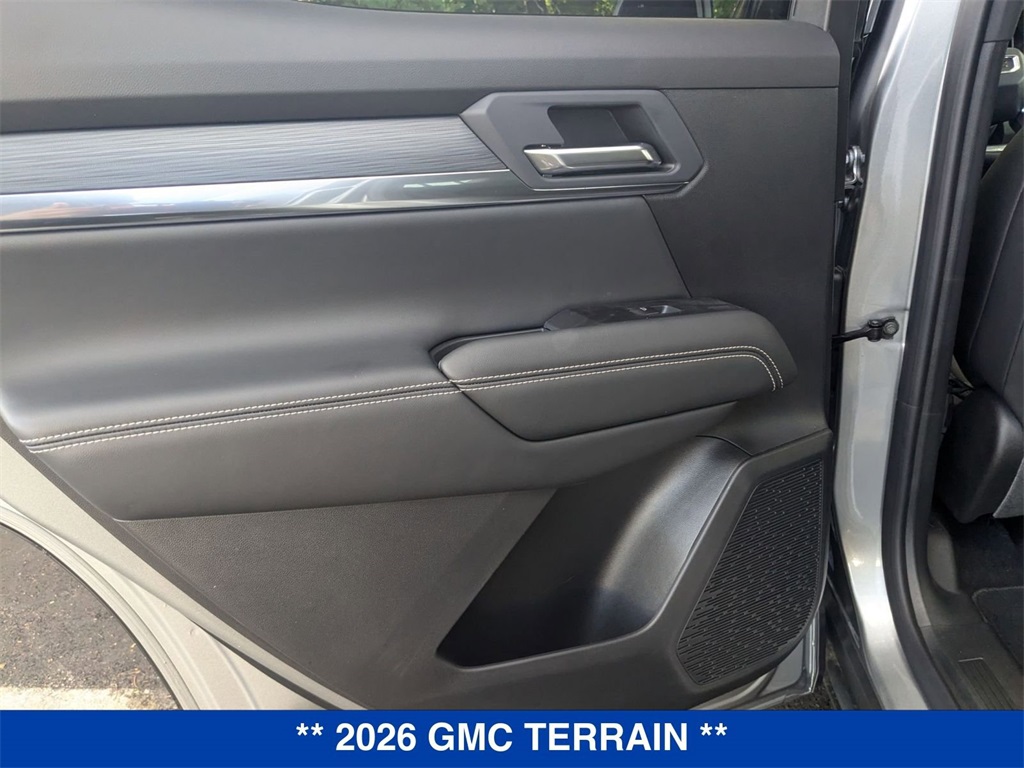 Vehicle image 23 of 41