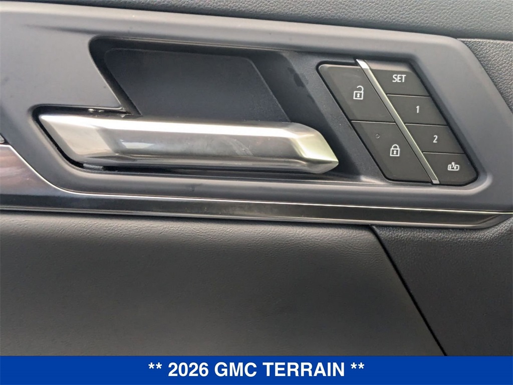Vehicle image 28 of 41