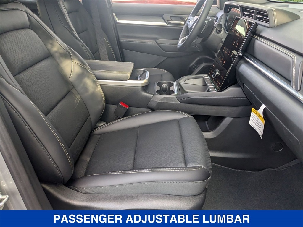 Vehicle image 15 of 41