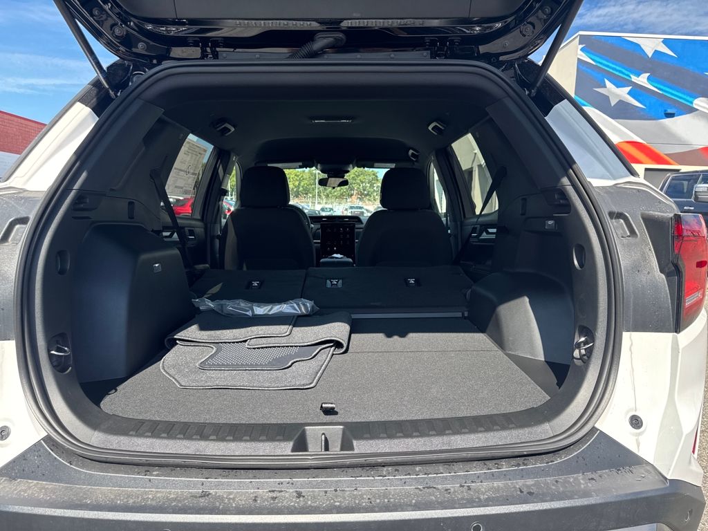 2026 GMC Terrain AWD Elevation Image 13 of 34