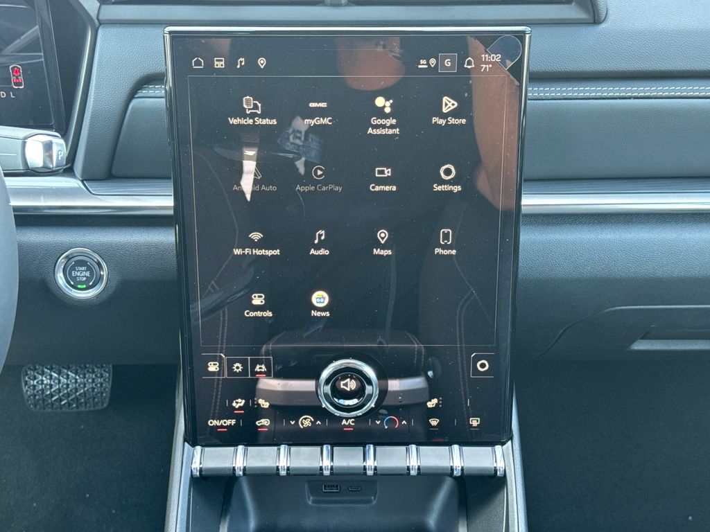 2026 GMC Terrain AWD Elevation Image 23 of 34