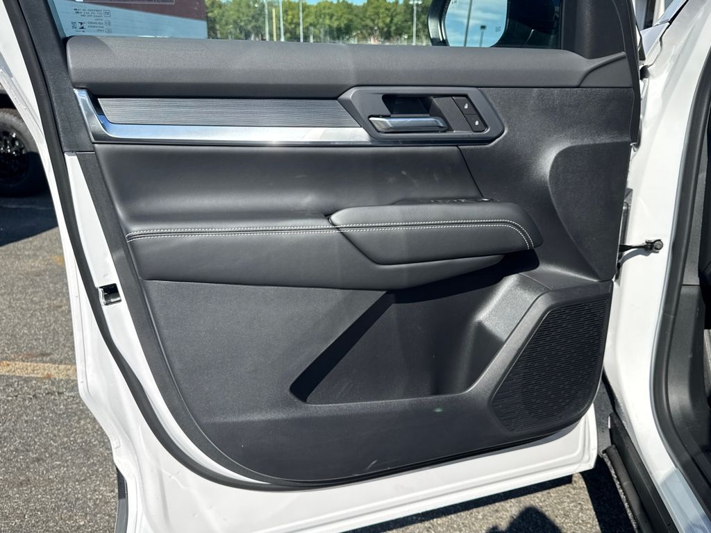 2026 GMC Terrain AWD Elevation Image 26 of 34