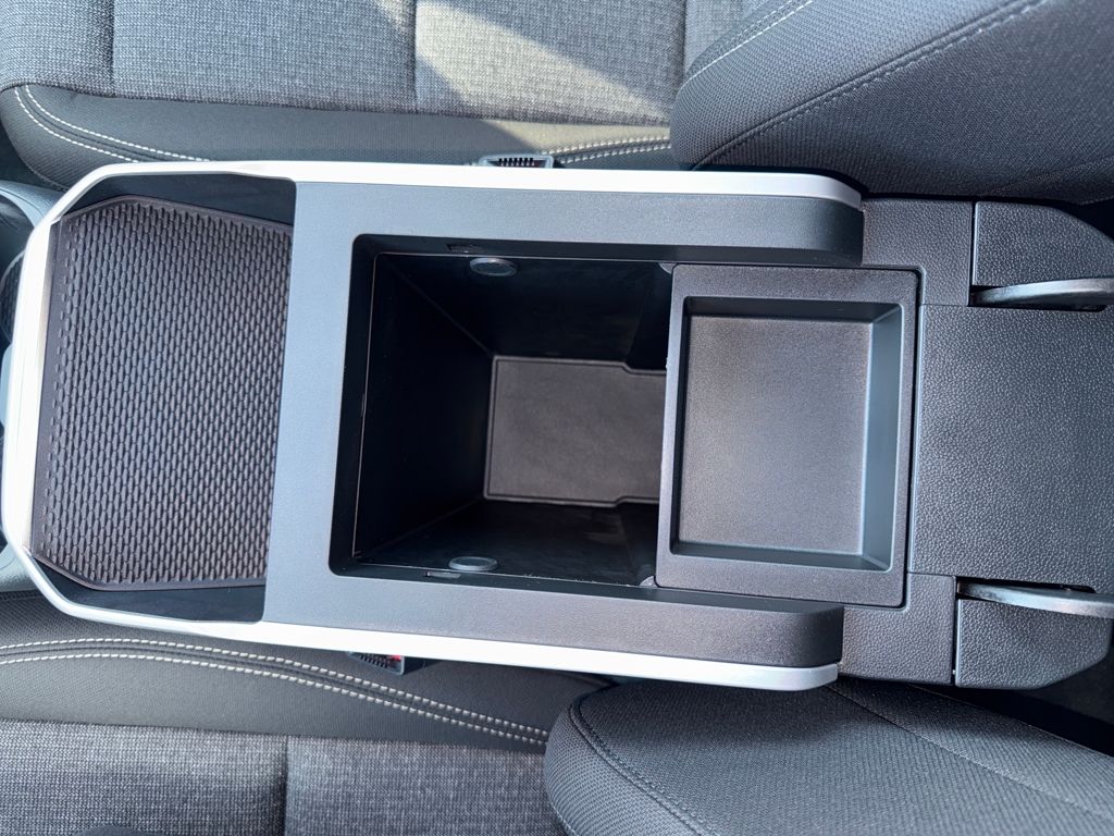 2026 GMC Terrain AWD Elevation Image 27 of 34