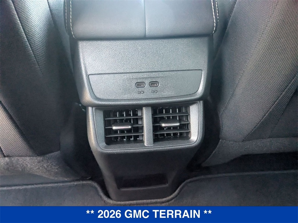 Vehicle image 31 of 42