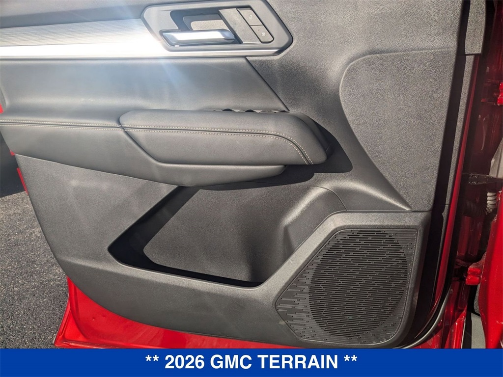 Vehicle image 27 of 42