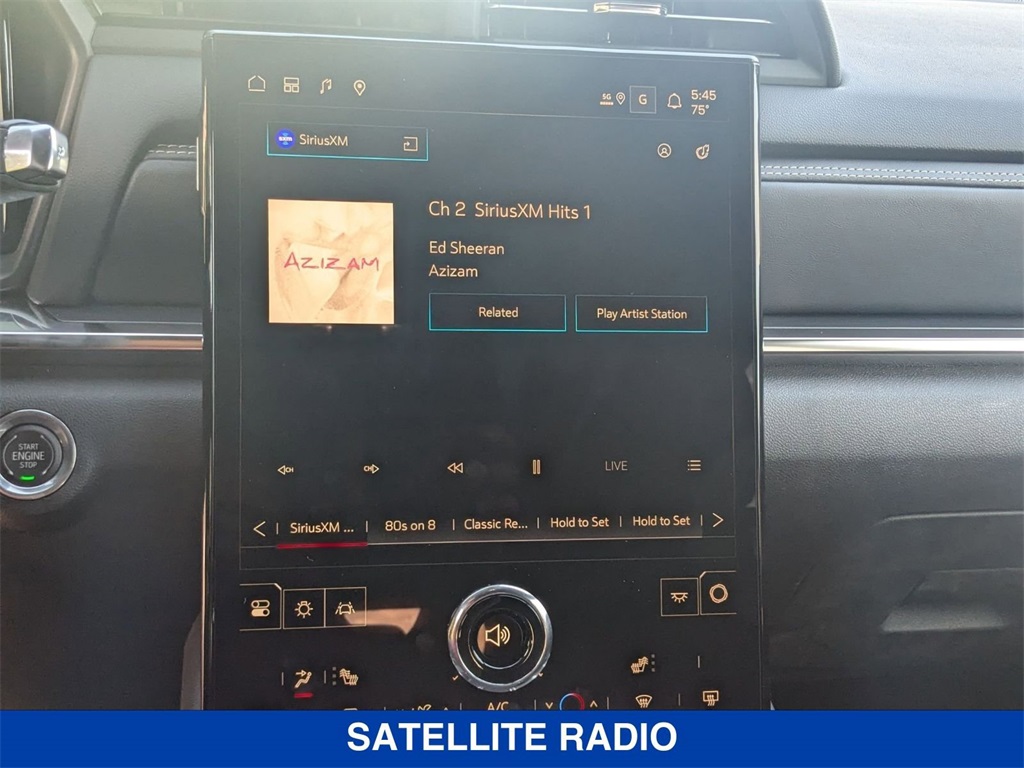 Vehicle image 21 of 42