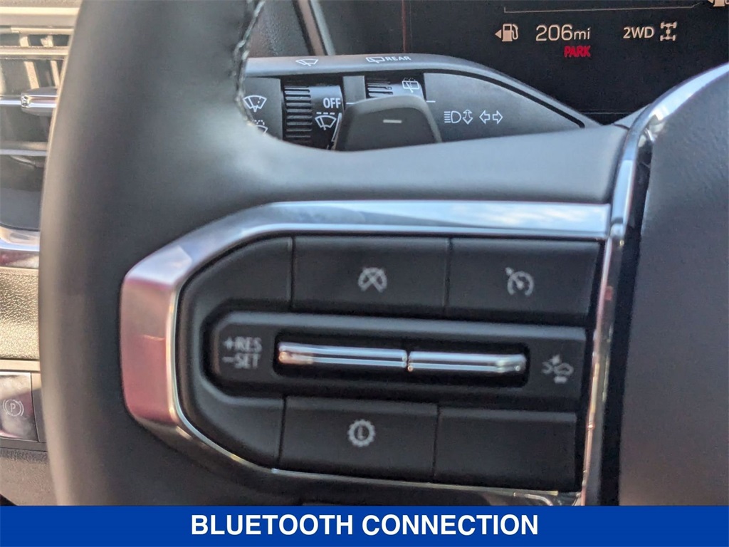 Vehicle image 36 of 42