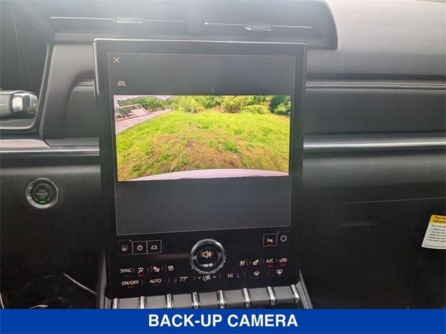 Vehicle image 26 of 42