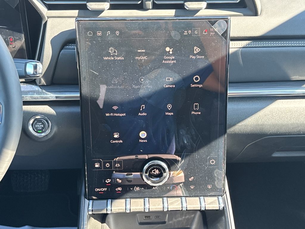 2026 GMC Terrain AWD Elevation Image 24 of 38