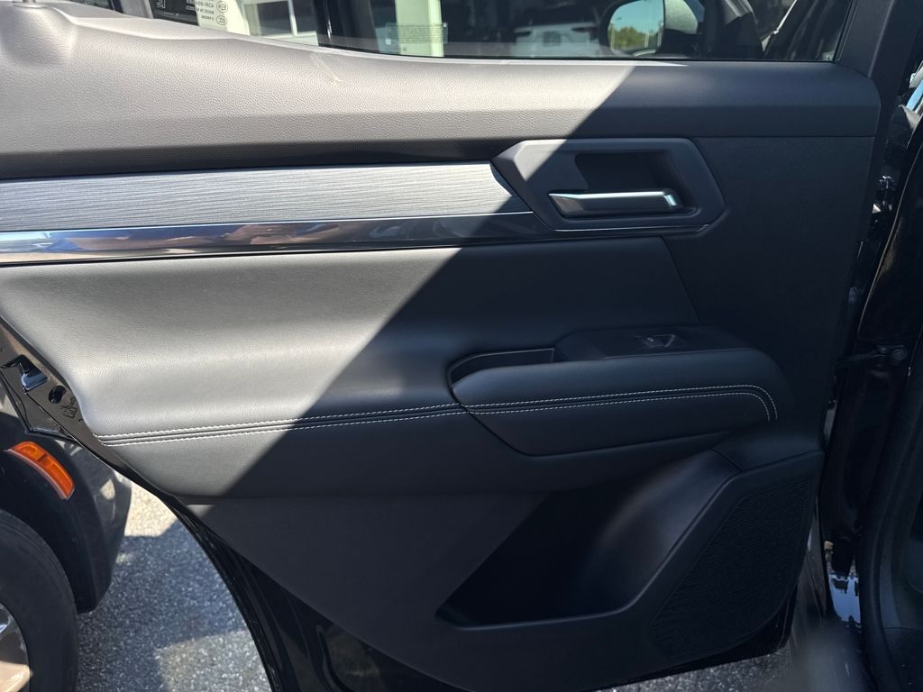 2026 GMC Terrain AWD Elevation Image 28 of 38