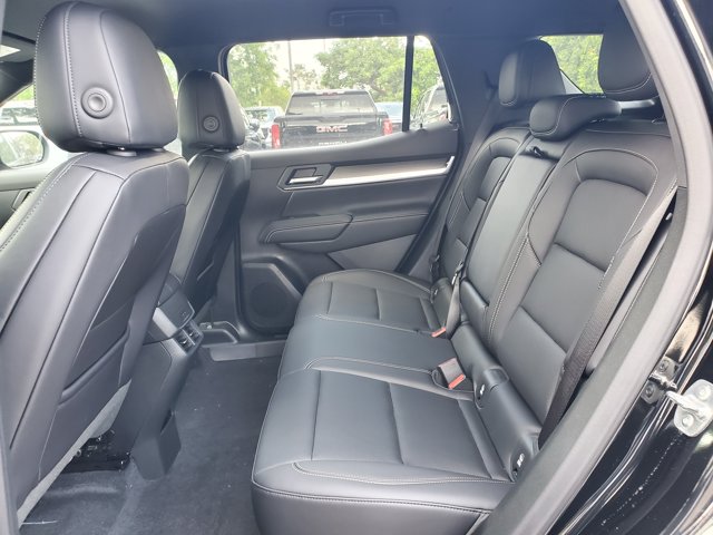 Vehicle image 6 of 16