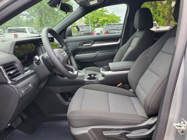 Vehicle image 7 of 13