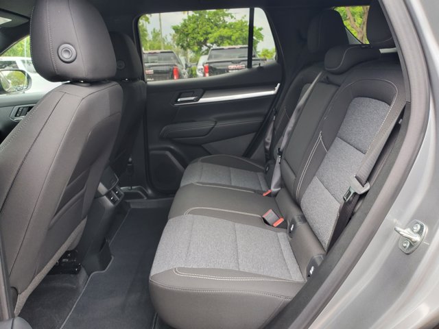 Vehicle image 6 of 13
