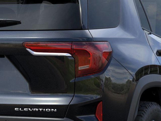 Vehicle image 18 of 24