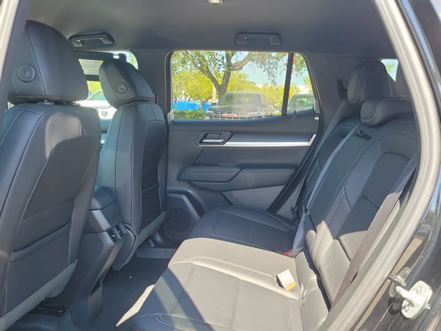 Vehicle image 6 of 13
