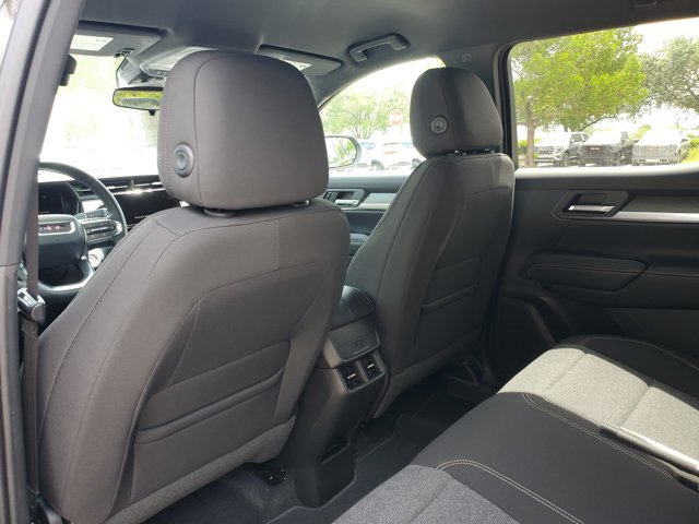 Vehicle image 7 of 14