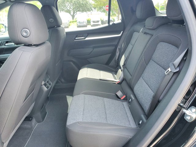 Vehicle image 6 of 14