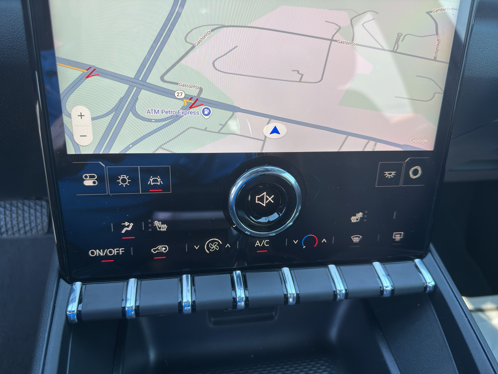 Vehicle image 16 of 22
